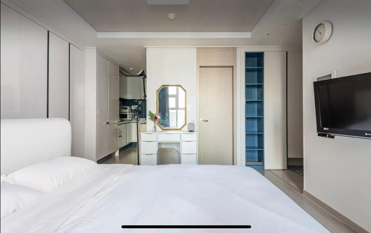 Apartment Urban Exit Studio Gangnam Seoul South Korea